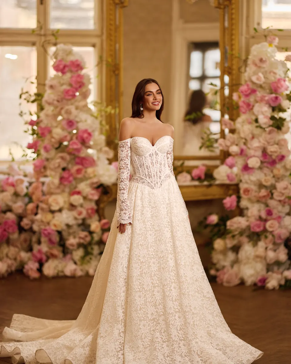 Colecția 2 – rochii de mireasă Adora Bridal Boutique