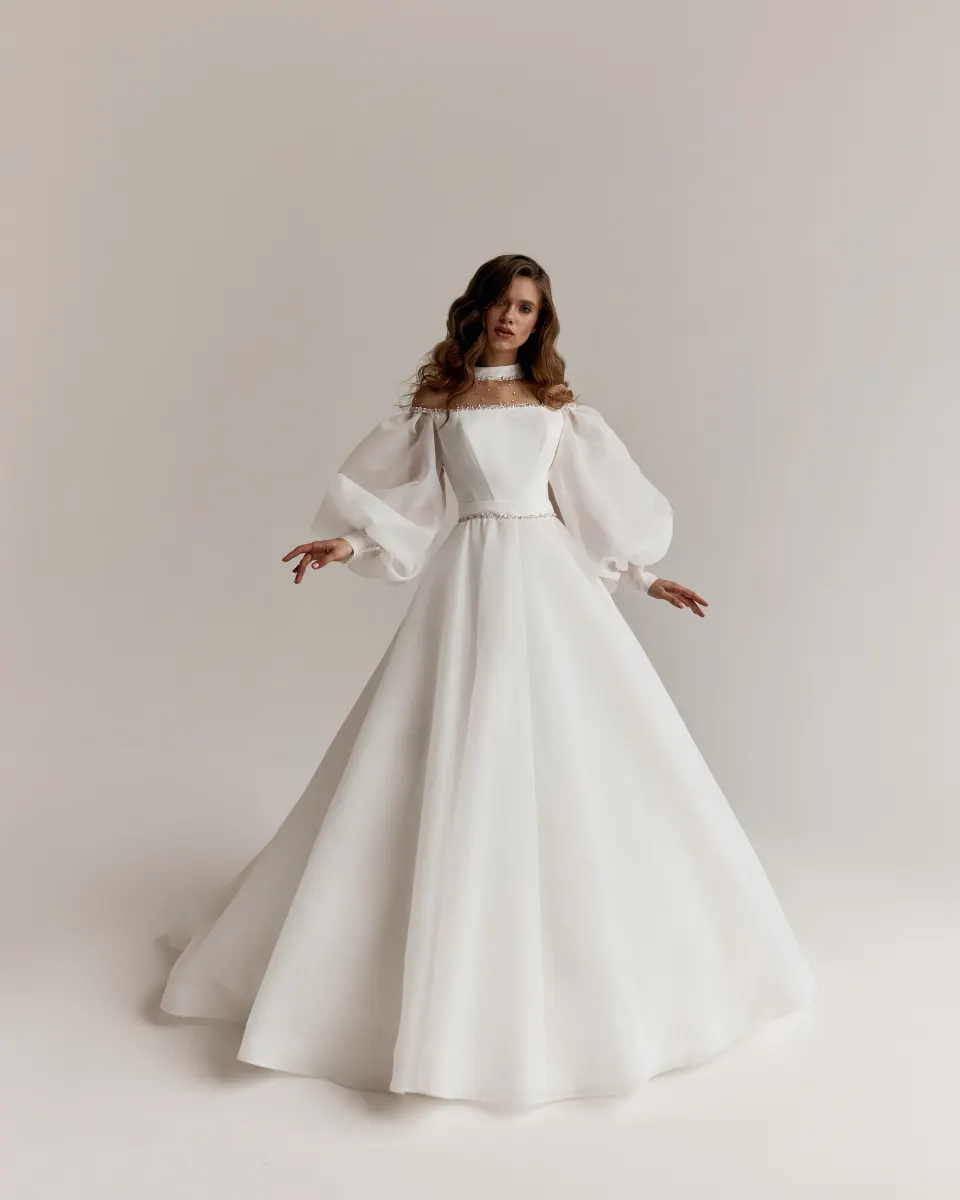 Colecția 8 – rochii de mireasă Adora Bridal Boutique