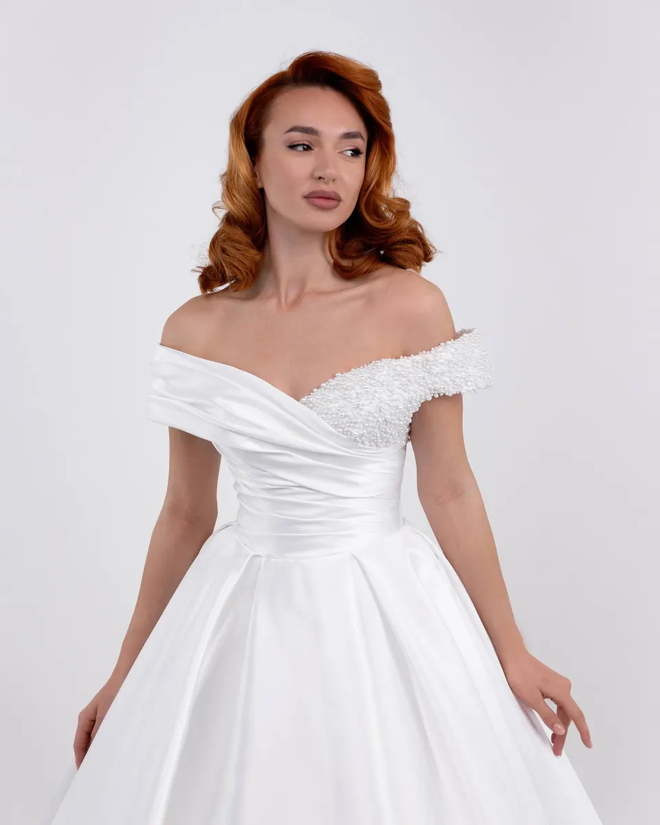 Colecția 9 – rochii de mireasă Adora Bridal Boutique