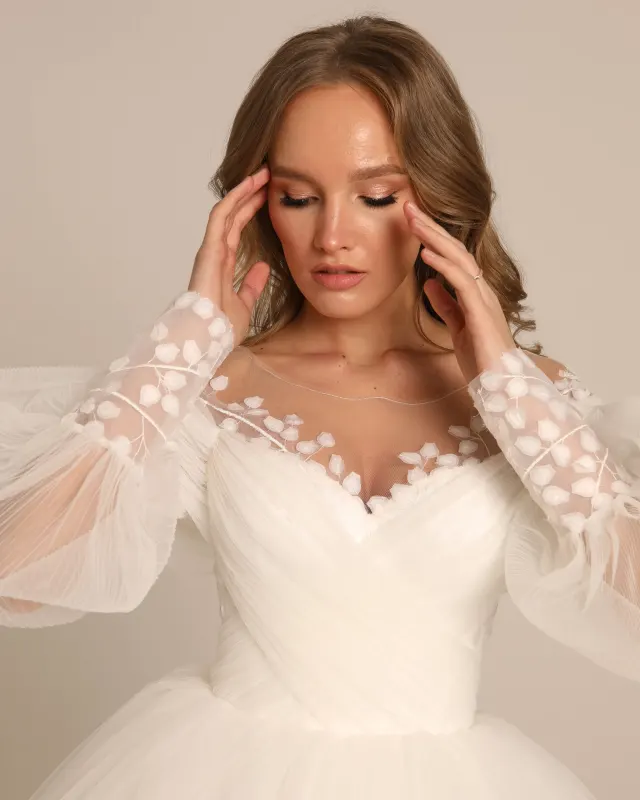 Rochie de mireasă Model 25 – Colecția 8 – Adora Bridal Boutique 3