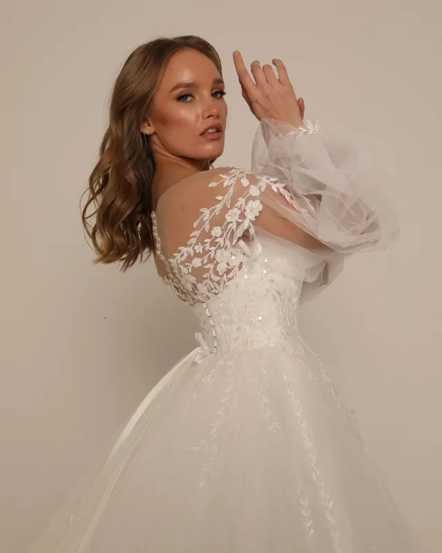 Rochie de mireasă Model 26 – Colecția 8 – Adora Bridal Boutique 4